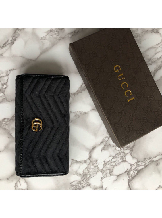 Пормоне Gucci